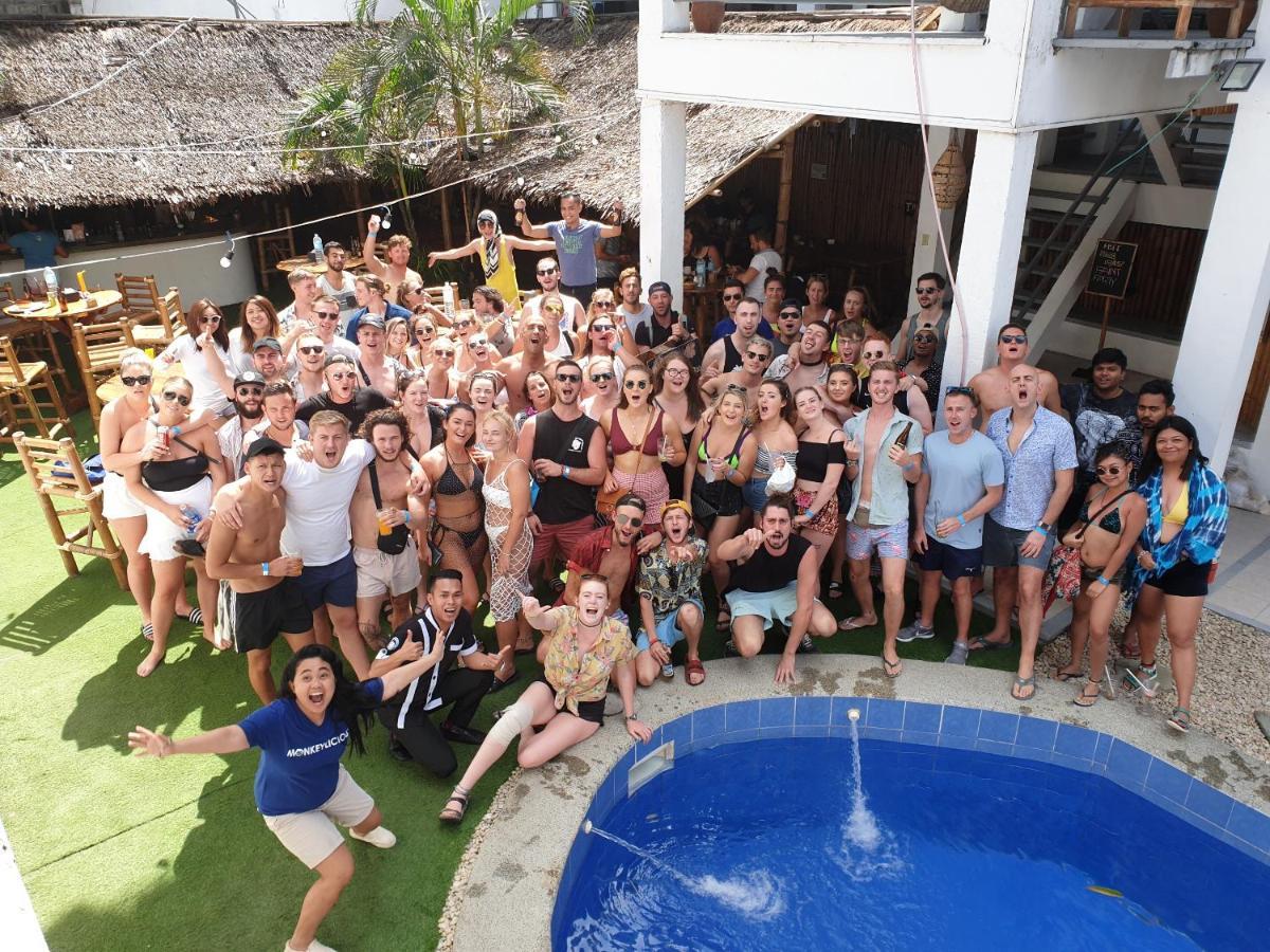 Mad Monkey Hostel Boracay Boracay Island Εξωτερικό φωτογραφία