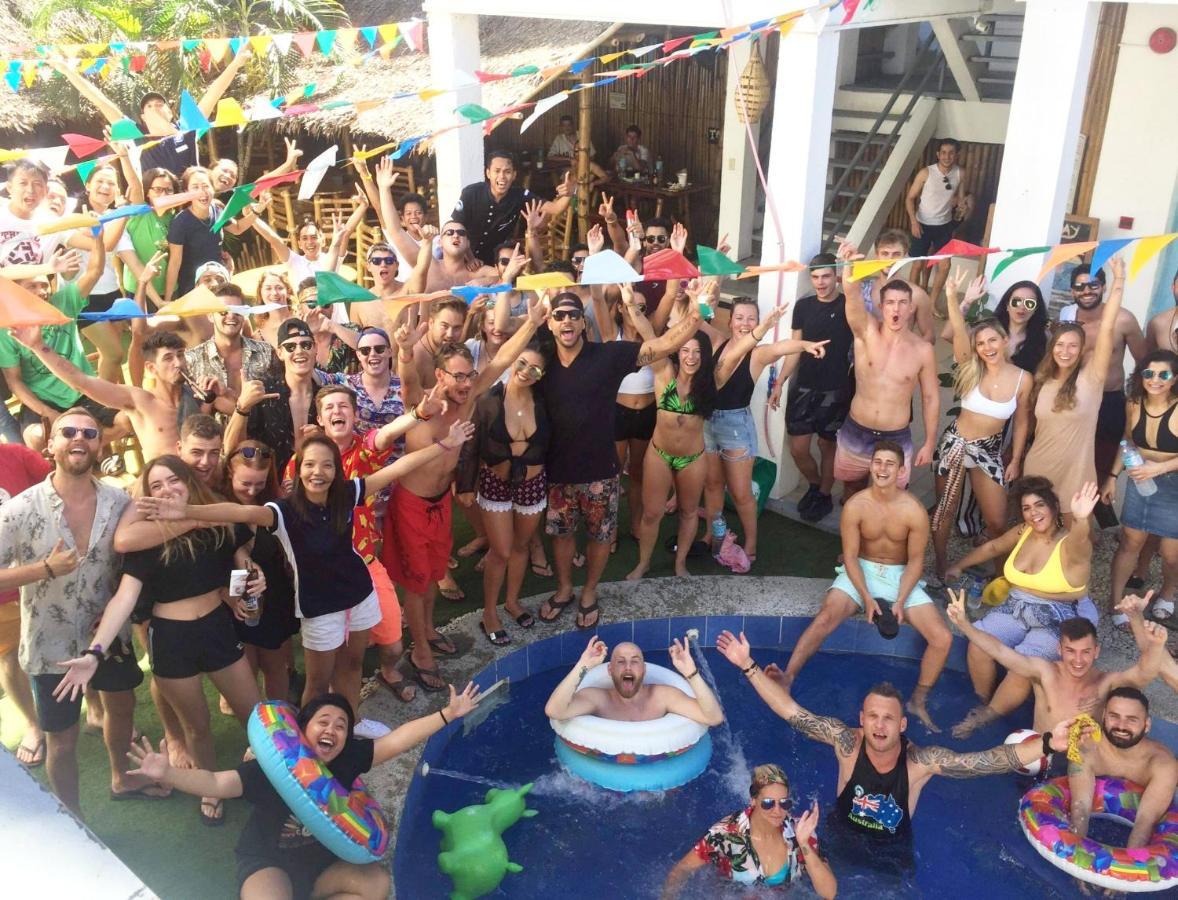 Mad Monkey Hostel Boracay Boracay Island Εξωτερικό φωτογραφία