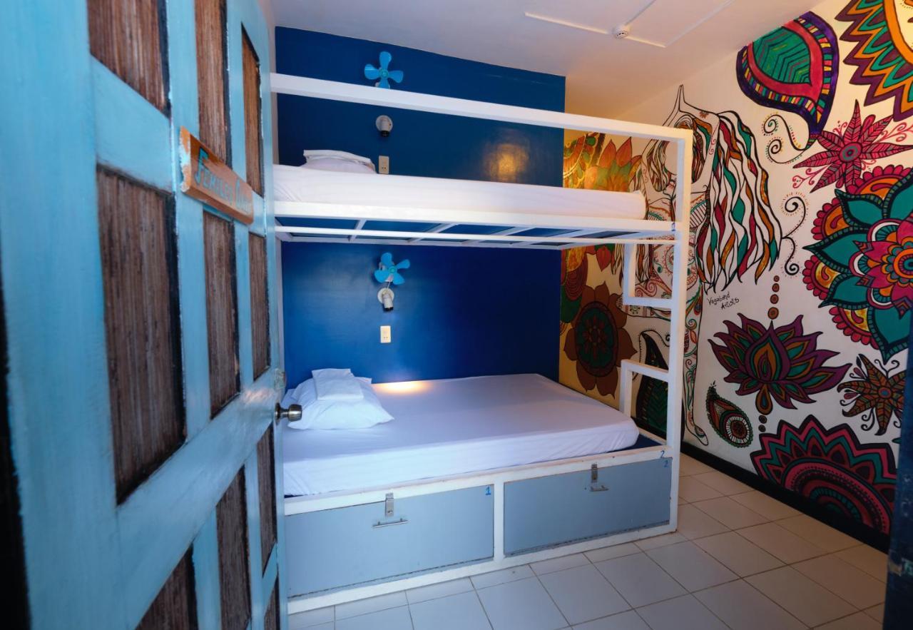 Mad Monkey Hostel Boracay Boracay Island Εξωτερικό φωτογραφία